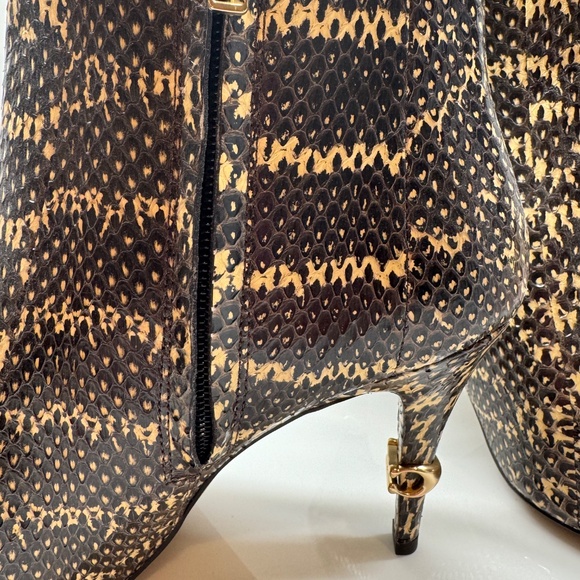 COACH REMI Snakeskin Snakebite Open Toe Ankle Leather Bootie Boots Tan Black 9.5 - Picture 4 of 8